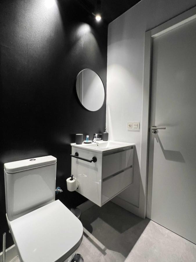 Fiesta Cama Individual Modern & Luxury Apartment Malaga Exterior photo